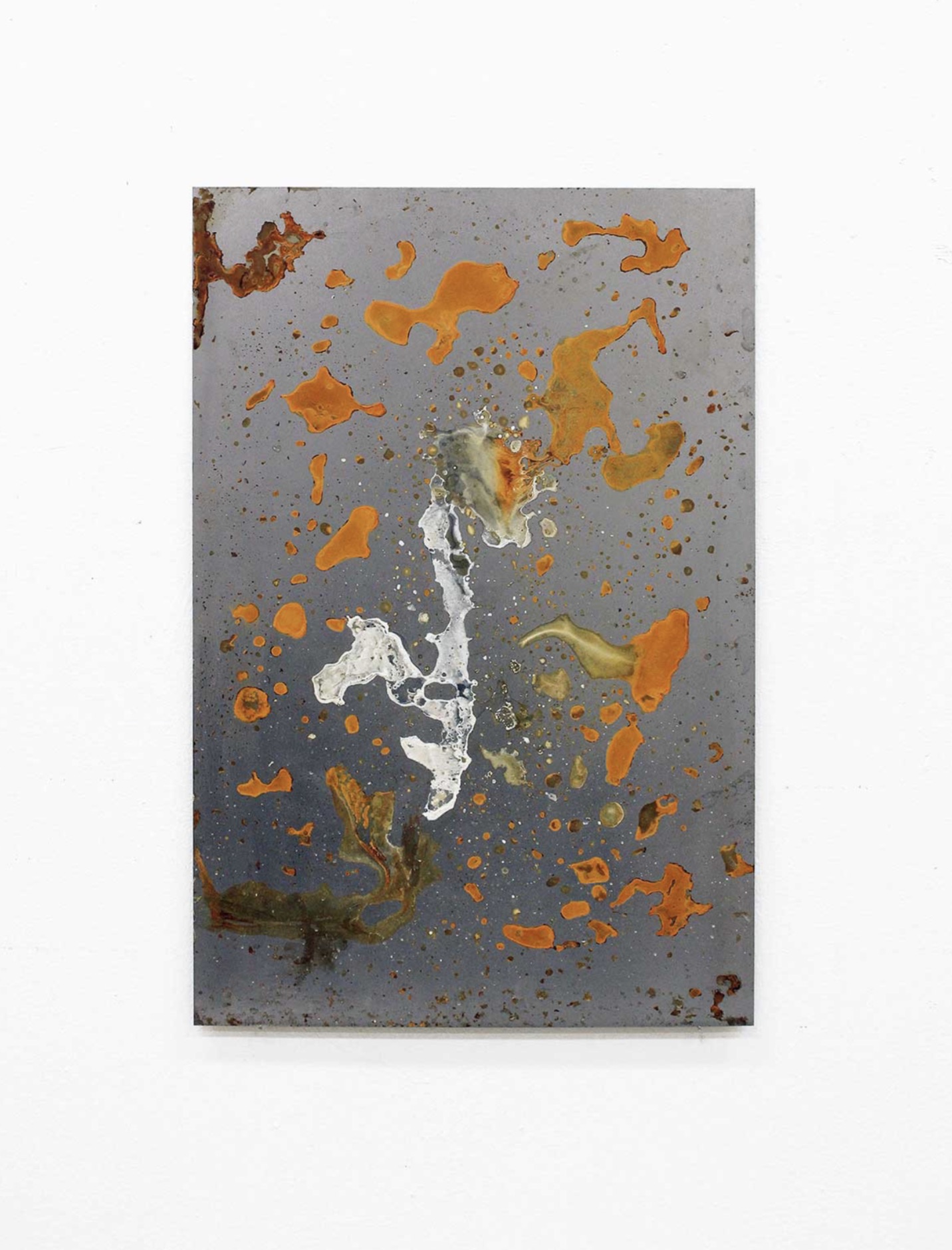 Untitled, 2015, Steel-plate, water, white paint Cm. 59 x 40